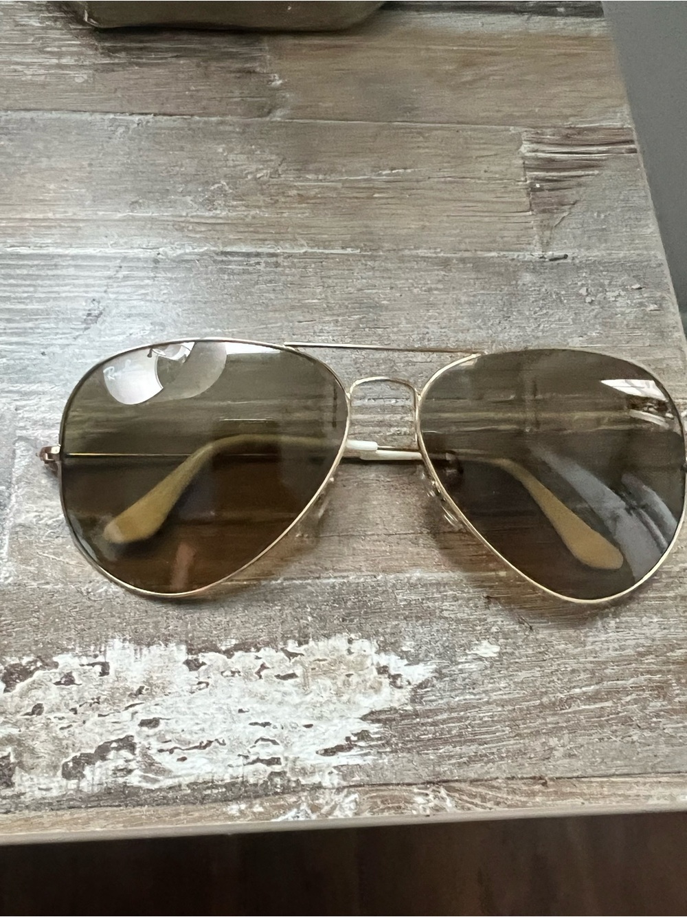 Ray-Ban Gold Aviator Sunglasses with Brown Lenses